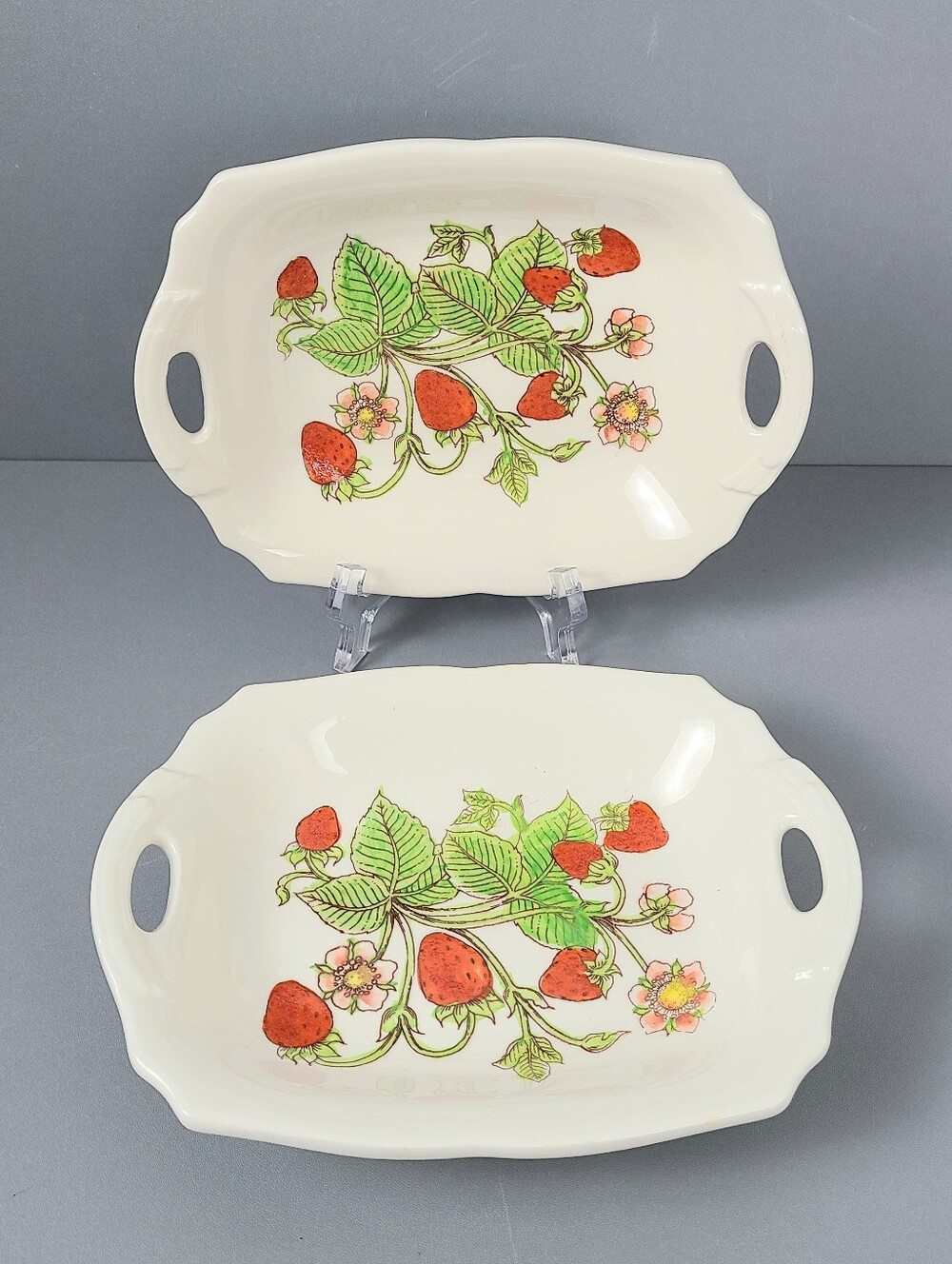 Vintage Shafford Strawberry Plant Blossom Mini Trinket Dish Platters-Set of 2